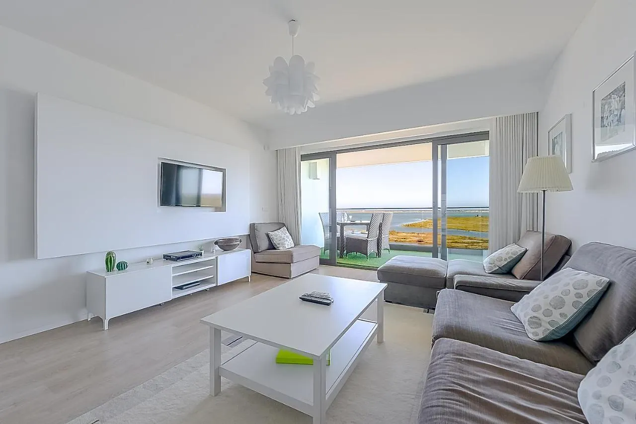 Ken Blacklock Fuzeta Apartamento